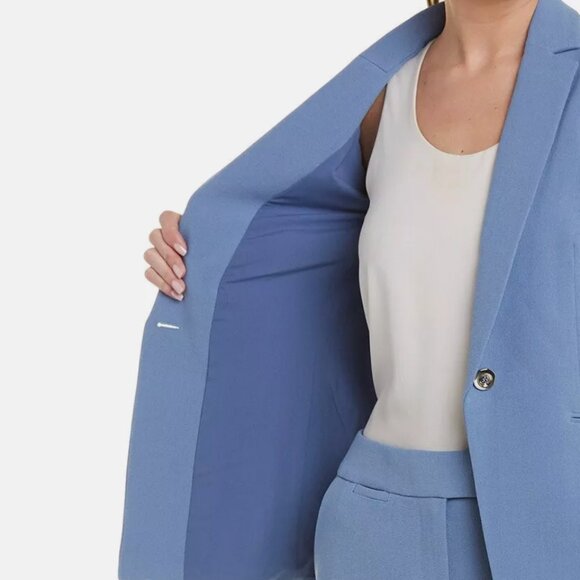 New with Tags Tahari 2 Piece Pant Suit in Blue Ice Size 18W One Button Coat - Picture 3 of 4